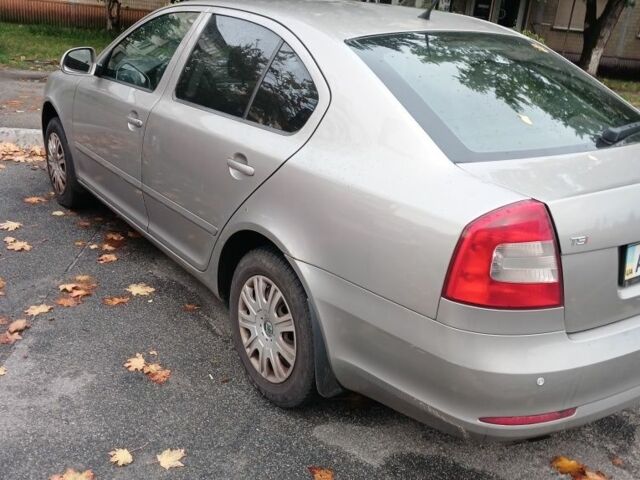 Шкода Октавия 2012 в Киеве на Automoto.ua Серый Шкода Октавия, объемом двигателя 1.8 л и пробегом 314 тыс. км за 6700 $, фото 1 на Automoto.ua