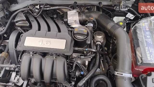 Серый Шкода Октавия, объемом двигателя 1.6 л и пробегом 170 тыс. км за 8800 $, фото 8 на Automoto.ua