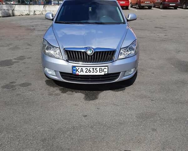 Серый Шкода Октавия, объемом двигателя 1.8 л и пробегом 199 тыс. км за 8500 $, фото 4 на Automoto.ua