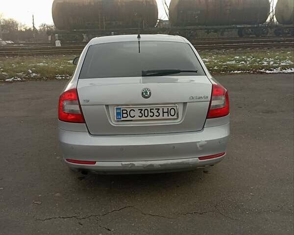 Серый Шкода Октавия, объемом двигателя 1.6 л и пробегом 268 тыс. км за 5600 $, фото 7 на Automoto.ua