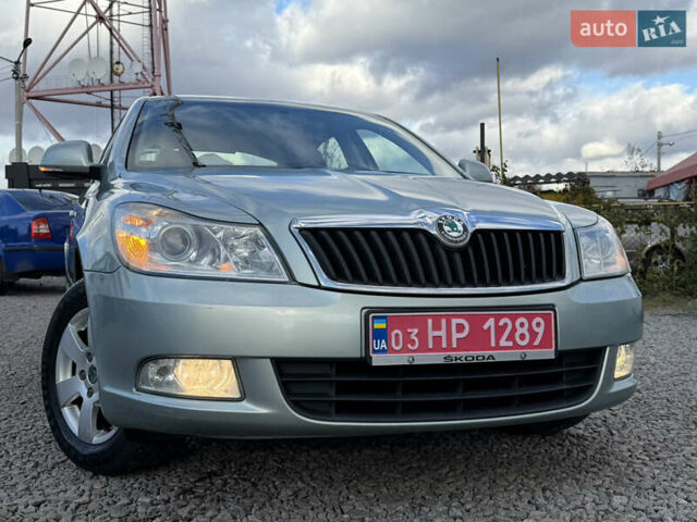 Серый Шкода Октавия, объемом двигателя 1.6 л и пробегом 246 тыс. км за 7999 $, фото 6 на Automoto.ua