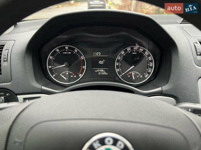 Сірий Шкода Октавія, об'ємом двигуна 1.8 л та пробігом 101 тис. км за 8950 $, фото 11 на Automoto.ua