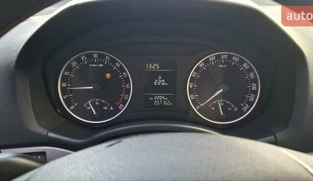 Серый Шкода Октавия, объемом двигателя 1.9 л и пробегом 257 тыс. км за 7999 $, фото 24 на Automoto.ua