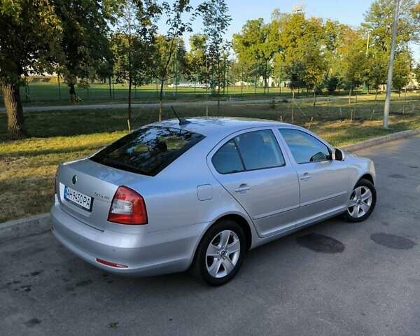 Серый Шкода Октавия, объемом двигателя 1.6 л и пробегом 235 тыс. км за 8750 $, фото 14 на Automoto.ua