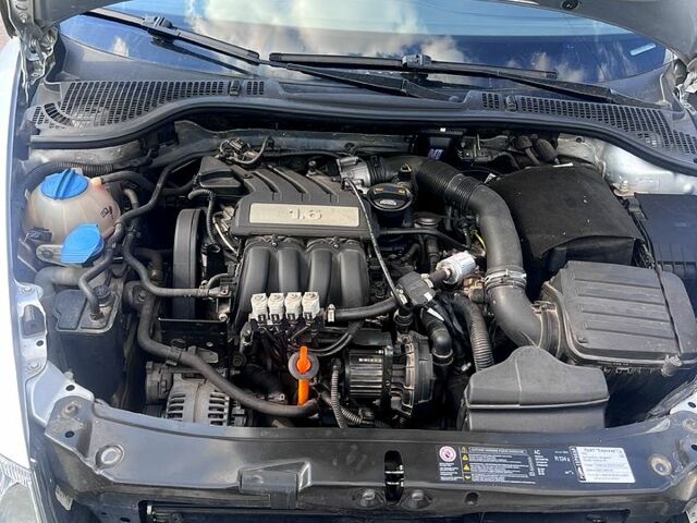 Серый Шкода Октавия, объемом двигателя 1.6 л и пробегом 180 тыс. км за 8400 $, фото 8 на Automoto.ua