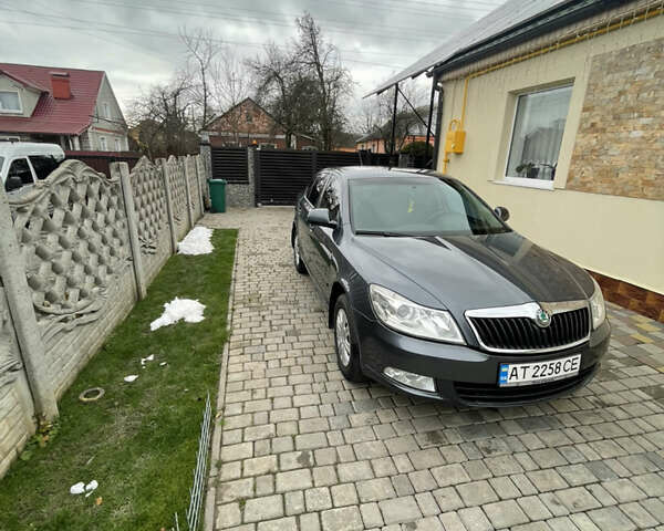 Сірий Шкода Октавія, об'ємом двигуна 1.6 л та пробігом 175 тис. км за 7600 $, фото 15 на Automoto.ua