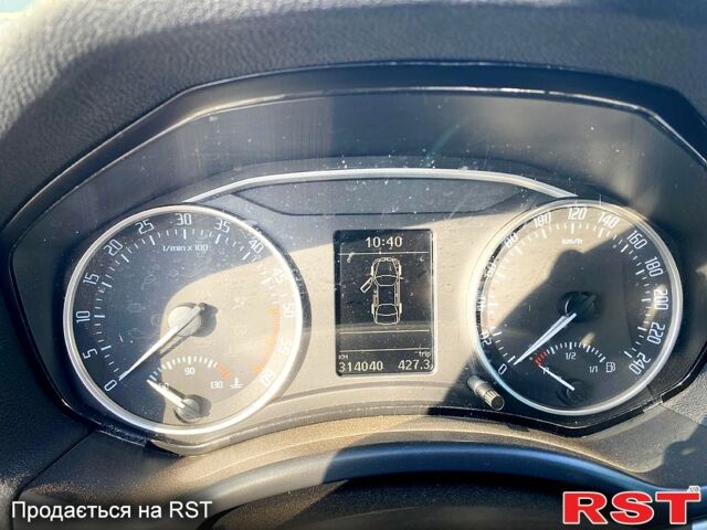 Серый Шкода Октавия, объемом двигателя 1.6 л и пробегом 313 тыс. км за 8200 $, фото 7 на Automoto.ua