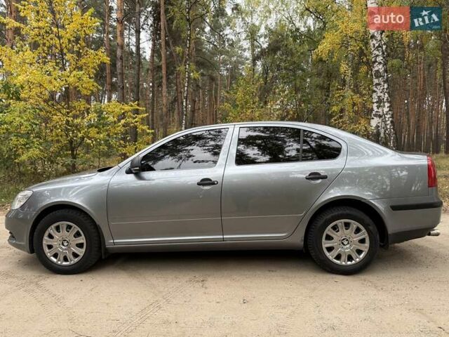 Серый Шкода Октавия, объемом двигателя 1.6 л и пробегом 173 тыс. км за 7700 $, фото 10 на Automoto.ua