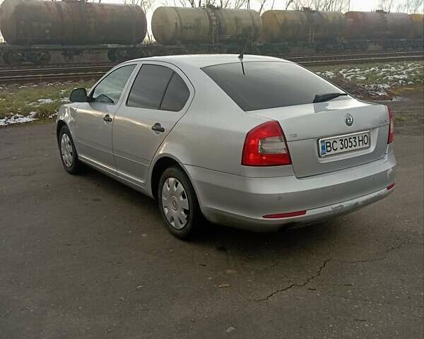 Серый Шкода Октавия, объемом двигателя 1.6 л и пробегом 268 тыс. км за 5600 $, фото 3 на Automoto.ua