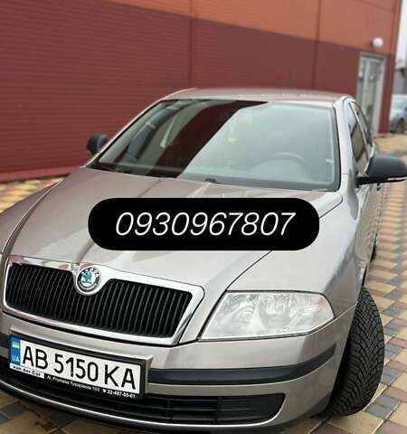 Серый Шкода Октавия, объемом двигателя 1.6 л и пробегом 235 тыс. км за 7500 $, фото 1 на Automoto.ua