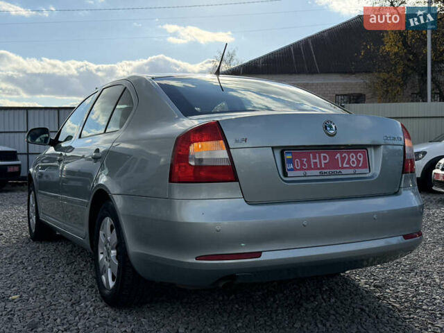 Серый Шкода Октавия, объемом двигателя 1.6 л и пробегом 246 тыс. км за 7999 $, фото 12 на Automoto.ua