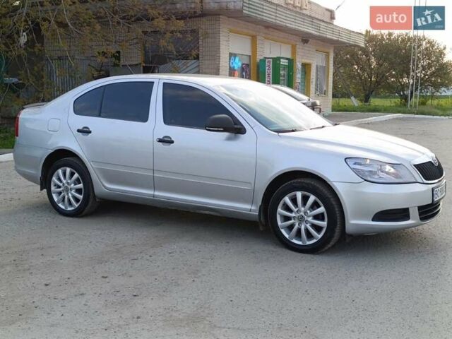 Серый Шкода Октавия, объемом двигателя 1.6 л и пробегом 333 тыс. км за 6950 $, фото 9 на Automoto.ua