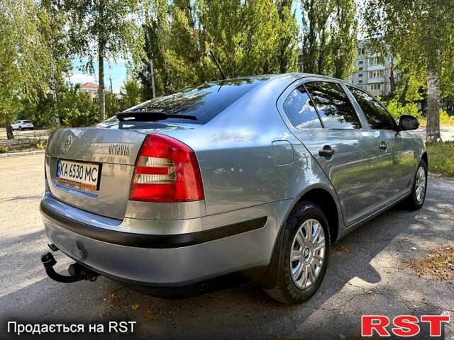 Серый Шкода Октавия, объемом двигателя 1.6 л и пробегом 173 тыс. км за 7700 $, фото 3 на Automoto.ua