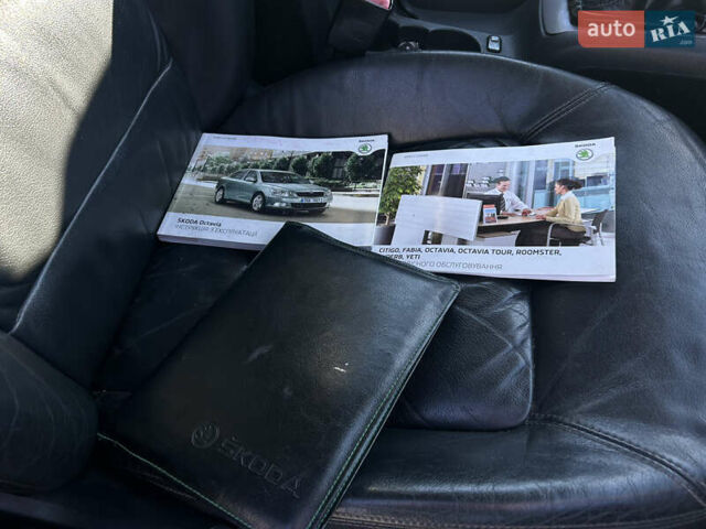 Серый Шкода Октавия, объемом двигателя 1.9 л и пробегом 233 тыс. км за 8599 $, фото 13 на Automoto.ua