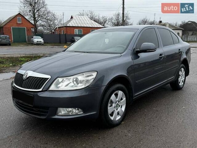 Серый Шкода Октавия, объемом двигателя 1.8 л и пробегом 180 тыс. км за 6980 $, фото 3 на Automoto.ua