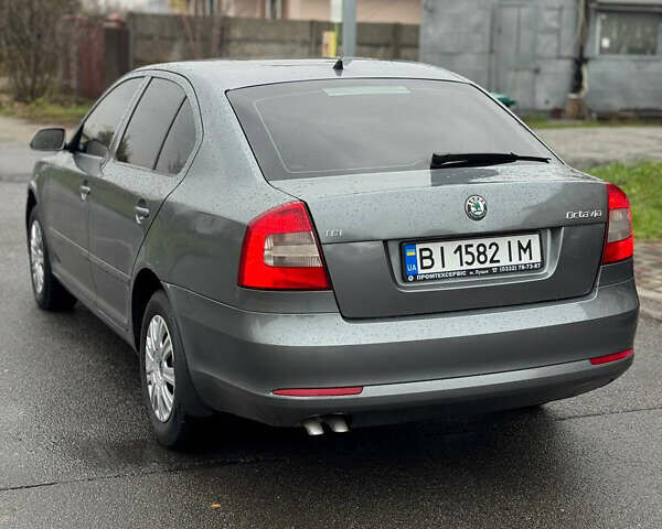 Серый Шкода Октавия, объемом двигателя 1.9 л и пробегом 128 тыс. км за 6499 $, фото 1 на Automoto.ua