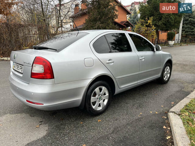 Сірий Шкода Октавія, об'ємом двигуна 1.8 л та пробігом 101 тис. км за 8950 $, фото 4 на Automoto.ua