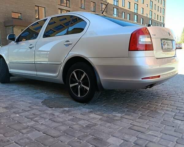 Шкода Октавія 2012 у Нетешине на Automoto.ua Сірий Шкода Октавія, об'ємом двигуна 1.8 л та пробігом 148 тис. км за 9200 $, фото 5 на Automoto.ua