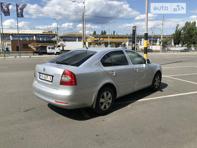 Сірий Шкода Октавія, об'ємом двигуна 1.8 л та пробігом 170 тис. км за 8300 $, фото 4 на Automoto.ua