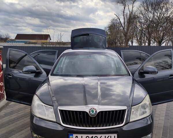 Серый Шкода Октавия, объемом двигателя 1.8 л и пробегом 269 тыс. км за 7300 $, фото 3 на Automoto.ua