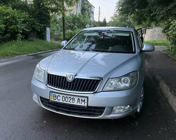 Серый Шкода Октавия, объемом двигателя 1.8 л и пробегом 330 тыс. км за 6800 $, фото 8 на Automoto.ua