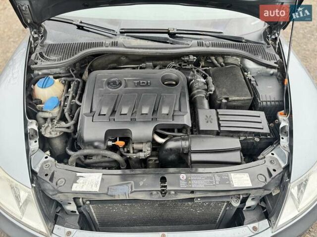 Серый Шкода Октавия, объемом двигателя 1.97 л и пробегом 295 тыс. км за 9700 $, фото 17 на Automoto.ua