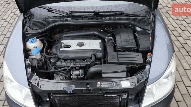 Серый Шкода Октавия, объемом двигателя 1.8 л и пробегом 188 тыс. км за 6700 $, фото 14 на Automoto.ua