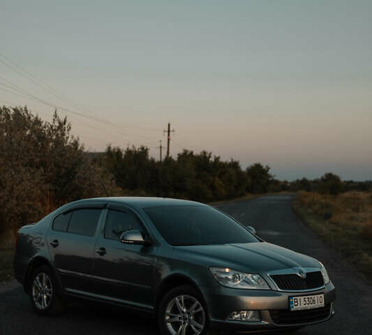Шкода Октавія 2012 у Полтаві на Automoto.ua Сірий Шкода Октавія, об'ємом двигуна 1.6 л та пробігом 141 тис. км за 9200 $, фото 1 на Automoto.ua