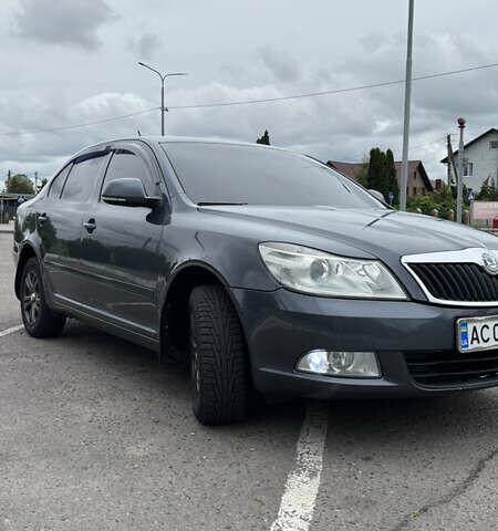 Серый Шкода Октавия, объемом двигателя 1.8 л и пробегом 157 тыс. км за 7500 $, фото 6 на Automoto.ua