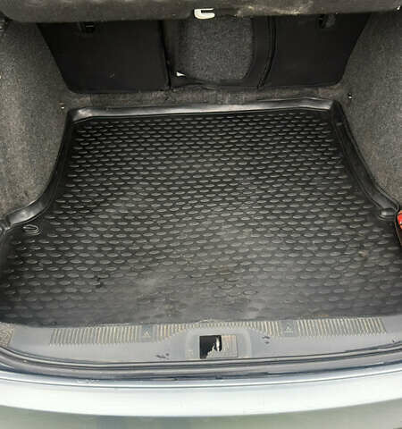 Серый Шкода Октавия, объемом двигателя 1.9 л и пробегом 290 тыс. км за 6400 $, фото 16 на Automoto.ua