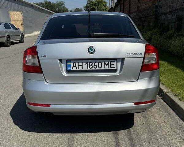 Серый Шкода Октавия, объемом двигателя 1.8 л и пробегом 174 тыс. км за 12800 $, фото 6 на Automoto.ua