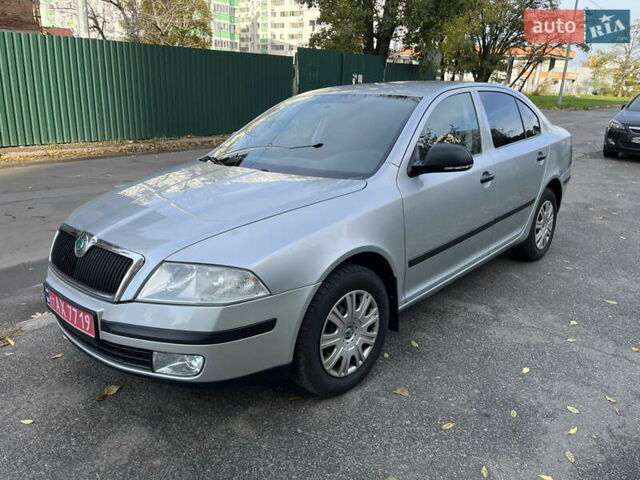 Шкода Октавія 2012 у Києві на Automoto.ua Сірий Шкода Октавія, об'ємом двигуна 1.6 л та пробігом 205 тис. км за 7000 $, фото 2 на Automoto.ua