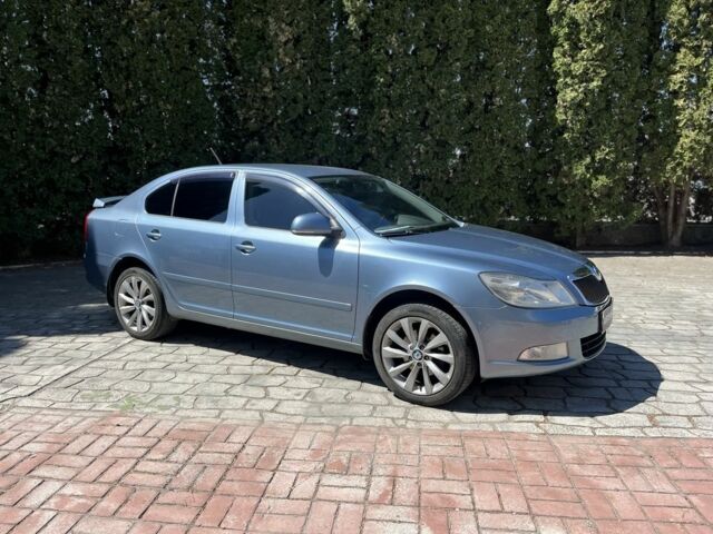 Сірий Шкода Октавія, об'ємом двигуна 1.8 л та пробігом 280 тис. км за 8500 $, фото 1 на Automoto.ua