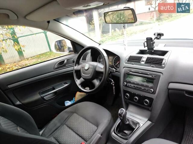 Серый Шкода Октавия, объемом двигателя 1.6 л и пробегом 345 тыс. км за 7250 $, фото 9 на Automoto.ua