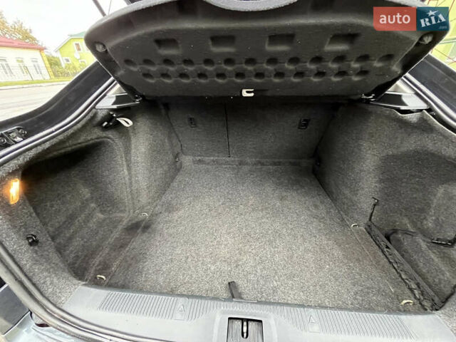 Сірий Шкода Октавія, об'ємом двигуна 1.6 л та пробігом 297 тис. км за 7600 $, фото 12 на Automoto.ua