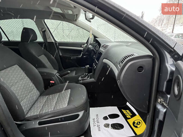 Сірий Шкода Октавія, об'ємом двигуна 1.8 л та пробігом 182 тис. км за 8600 $, фото 18 на Automoto.ua