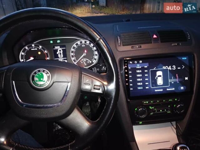 Серый Шкода Октавия, объемом двигателя 1.2 л и пробегом 182 тыс. км за 9000 $, фото 5 на Automoto.ua
