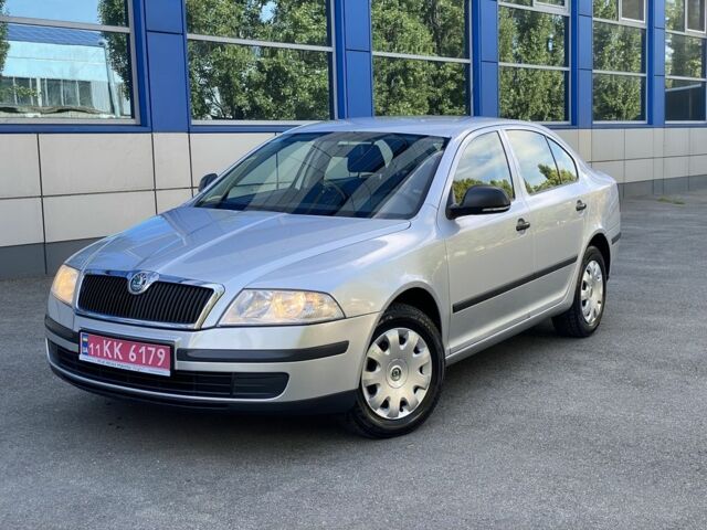 Шкода Октавия 2012 в Киеве на Automoto.ua Серый Шкода Октавия, объемом двигателя 1.6 л и пробегом 190 тыс. км за 6999 $, фото 8 на Automoto.ua