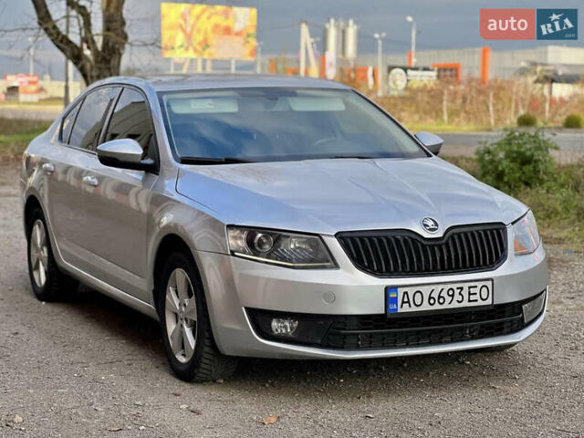 Серый Шкода Октавия, объемом двигателя 2 л и пробегом 260 тыс. км за 10500 $, фото 2 на Automoto.ua