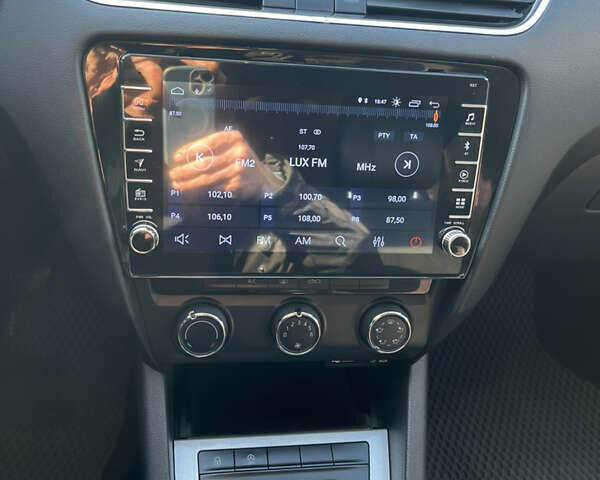 Серый Шкода Октавия, объемом двигателя 1.6 л и пробегом 199 тыс. км за 9500 $, фото 17 на Automoto.ua