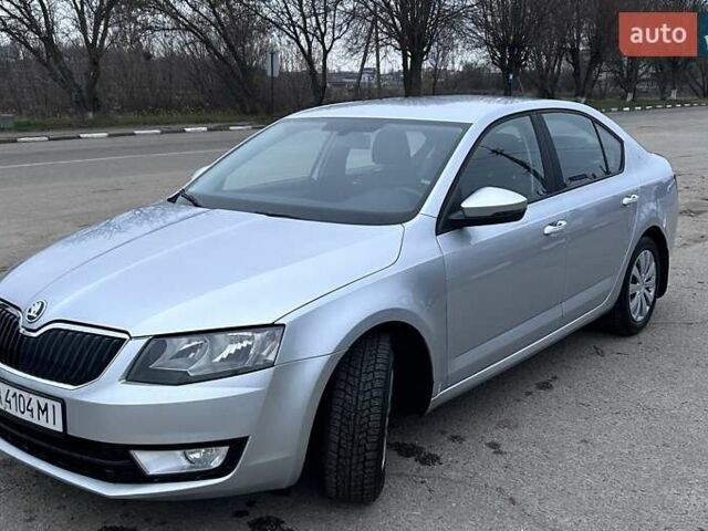 Серый Шкода Октавия, объемом двигателя 1.4 л и пробегом 175 тыс. км за 9800 $, фото 2 на Automoto.ua