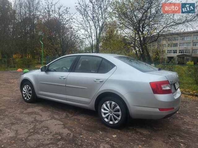 Сірий Шкода Октавія, об'ємом двигуна 1.4 л та пробігом 141 тис. км за 10500 $, фото 12 на Automoto.ua
