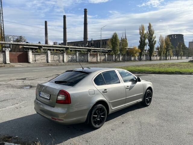 Серый Шкода Октавия, объемом двигателя 1.8 л и пробегом 260 тыс. км за 7850 $, фото 5 на Automoto.ua