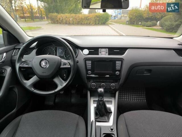 Серый Шкода Октавия, объемом двигателя 1.6 л и пробегом 288 тыс. км за 9950 $, фото 18 на Automoto.ua