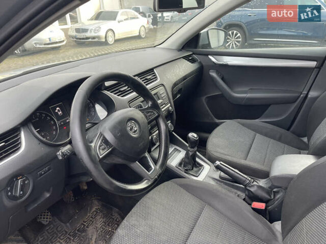 Серый Шкода Октавия, объемом двигателя 1.6 л и пробегом 220 тыс. км за 7300 $, фото 10 на Automoto.ua