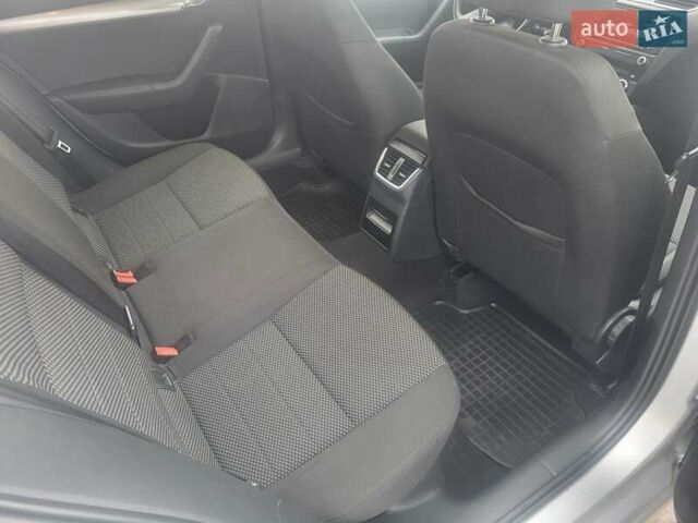 Сірий Шкода Октавія, об'ємом двигуна 1.4 л та пробігом 141 тис. км за 9999 $, фото 24 на Automoto.ua