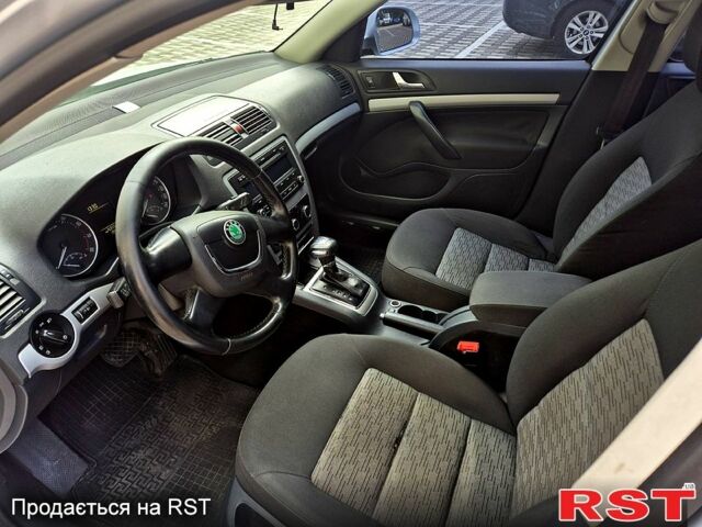 Серый Шкода Октавия, объемом двигателя 1.8 л и пробегом 199 тыс. км за 6500 $, фото 8 на Automoto.ua