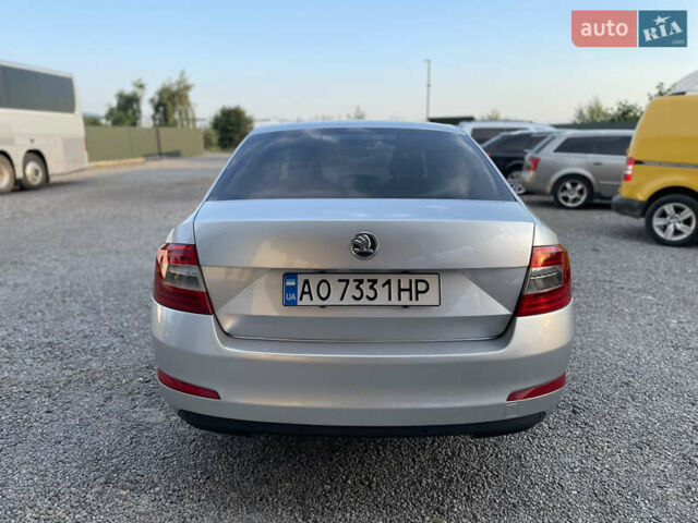 Серый Шкода Октавия, объемом двигателя 1.6 л и пробегом 237 тыс. км за 9800 $, фото 7 на Automoto.ua