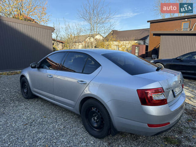 Серый Шкода Октавия, объемом двигателя 2 л и пробегом 178 тыс. км за 11700 $, фото 3 на Automoto.ua