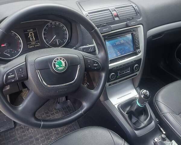 Сірий Шкода Октавія, об'ємом двигуна 1.9 л та пробігом 195 тис. км за 9800 $, фото 6 на Automoto.ua
